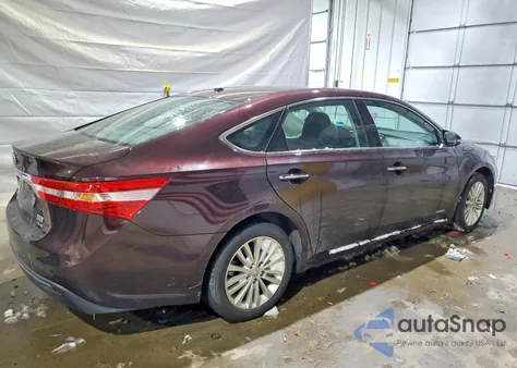 2014 Toyota Avalon Hybrid z USA, uszkodzony, nr VIN 4T1BD1EB2EU019741